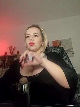 Snapshot of Ladykaos chatting on January 25, 2025, 4:57 pm Ladykaos online show from January 25, 2025, 4:57 pm