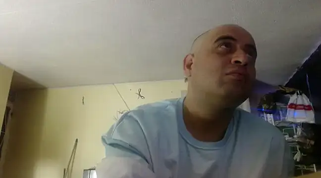 Snapshot of alphaswitchard chatting on March 21, 2025, 11:01 pm alphaswitchard online show from March 21, 2025, 11:01 pm