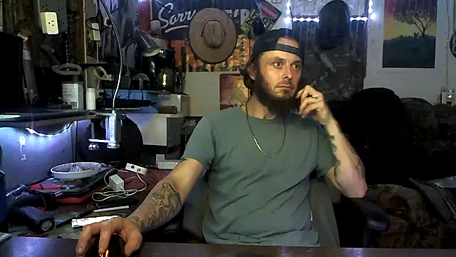 CloudDadddyyy420 online show from October 24, 2025, 8:24 am