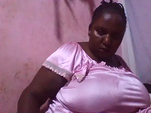 Snapshot of big_clits chatting on February 2, 2026, 3:55 pm big clits online show from February 2, 2026, 3:55 pm