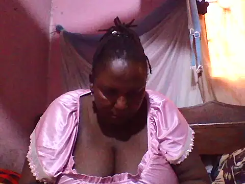 big clits online show from March 3, 2026, 8:10 am