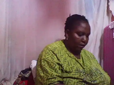 Snapshot of big_clits chatting on October 11, 2025, 3:07 am big clits online show from October 11, 2025, 3:07 am