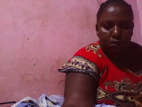 Snapshot of big_clits chatting on February 21, 2026, 10:12 pm big clits online show from February 21, 2026, 10:12 pm