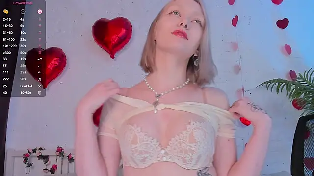 Snapshot of _Rude_Girl_ chatting on February 9, 2025, 10:31 am  Rude Girl  online show from February 9, 2025, 10:31 am