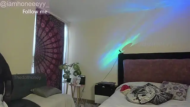 Thedollhoney online show from September 14, 2025, 6:19 pm