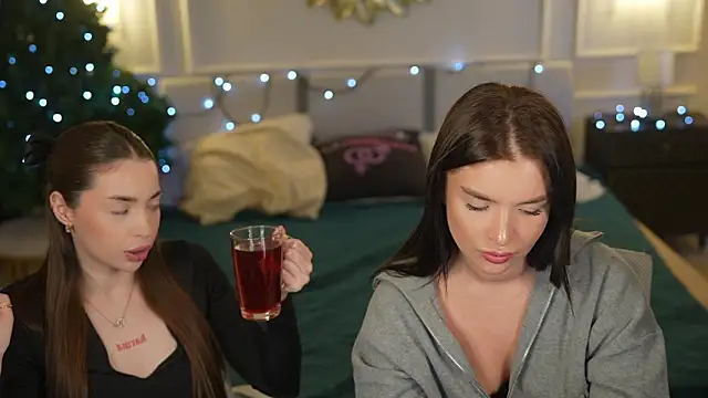 Kate054 online show from December 17, 2025, 1:27 pm