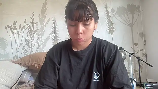 Snapshot of Diosagata chatting on February 15, 2026, 4:06 pm Diosagata online show from February 15, 2026, 4:06 pm