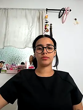 Annya-sweet online show from May 14, 2026, 2:25 pm