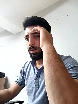 Snapshot of Rakiyy34 chatting on September 26, 2025, 10:22 am Rakiyy34 online show from September 26, 2025, 10:22 am