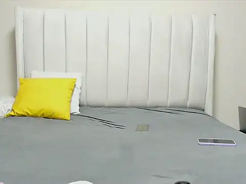  heavenlysent online show from November 6, 2025, 3:10 am