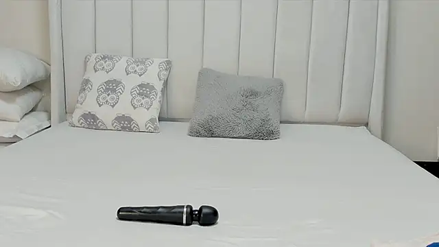 Snapshot of _heavenlysent chatting on April 4, 2026, 1:56 am heavenlysent online show from April 4, 2026, 1:56 am