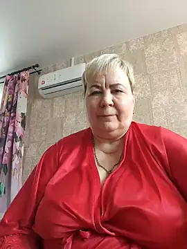 Snapshot of EffectFiona chatting on March 7, 2025, 9:40 am EffectFiona online show from March 7, 2025, 9:40 am
