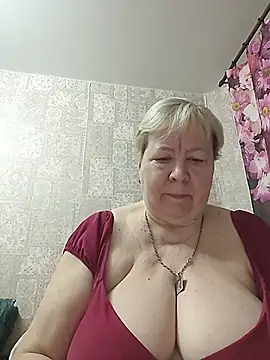 EffectFiona online show from March 6, 2026, 1:33 am