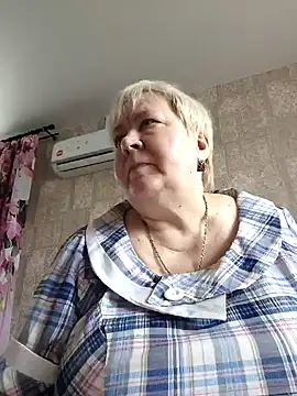 Snapshot of EffectFiona chatting on February 27, 2025, 3:51 am EffectFiona online show from February 27, 2025, 3:51 am