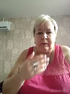 Snapshot of EffectFiona chatting on February 26, 2025, 12:05 pm EffectFiona online show from February 26, 2025, 12:05 pm