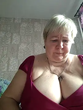 EffectFiona online show from January 10, 2026, 4:19 am