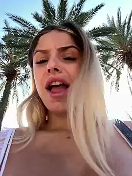 BritneyDimond online show from December 20, 2024, 10:49 am