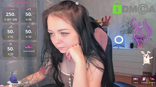 AnnyHoney  online show from October 21, 2025, 12:04 pm