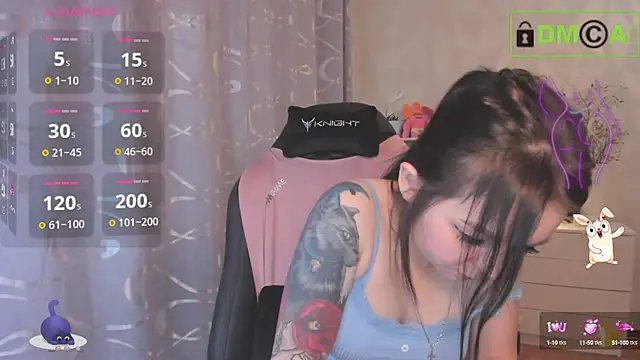 AnnyHoney  online show from October 16, 2025, 11:18 am