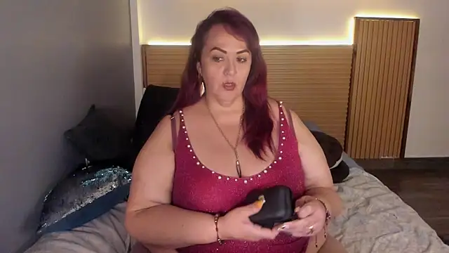 megan dreamsss online show from October 30, 2025, 2:32 am