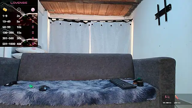 doglass costa online show from November 18, 2025, 8:01 pm