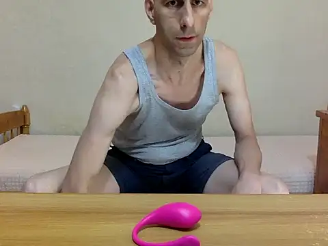 Snapshot of HandsomeAlfie chatting on September 13, 2025, 3:39 am HandsomeAlfie online show from September 13, 2025, 3:39 am