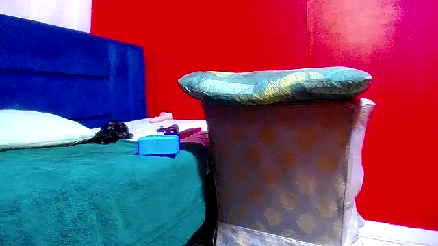 Lelety79 online show from February 10, 2026, 5:12 pm