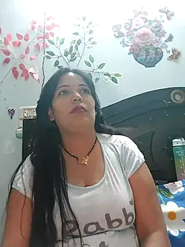 Poojabhabi101 online show from November 10, 2025, 6:18 am