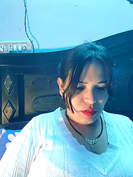 Poojabhabi101 online show from February 4, 2026, 6:08 am