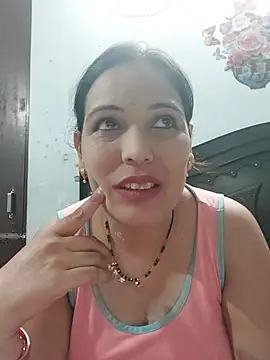 Poojabhabi101 online show from July 27, 2026, 5:25 am