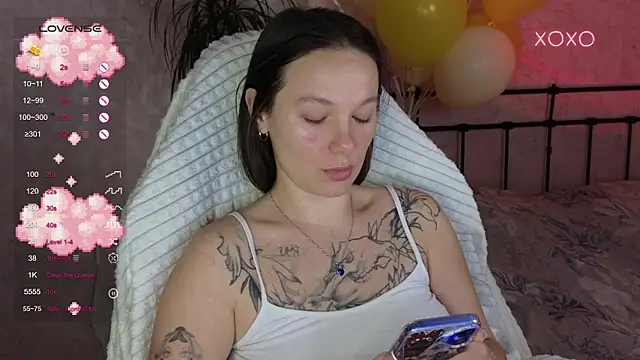 lil luna x online show from February 8, 2026, 10:40 pm