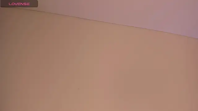 cute  cherry  online show from November 16, 2025, 12:10 pm