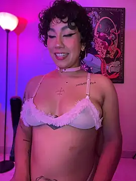 ZahaRoseee online show from June 25, 2026, 5:34 am