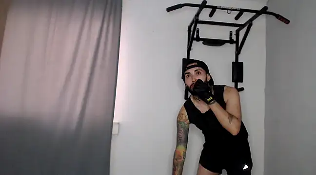 Snapshot of transgenderboy chatting on March 9, 2025, 5:28 pm transgenderboy online show from March 9, 2025, 5:28 pm