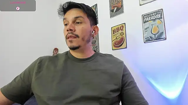 Snapshot of alejandro_stark chatting on January 17, 2026, 4:27 am alejandro stark online show from January 17, 2026, 4:27 am