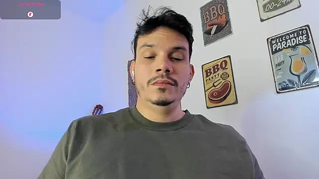 Snapshot of alejandro_stark chatting on February 21, 2026, 11:01 am alejandro stark online show from February 21, 2026, 11:01 am