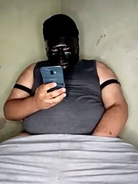 Kidding Road online show from December 14, 2025, 3:35 am