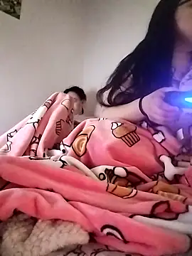 LiverandBrat77 online show from January 6, 2026, 9:30 pm