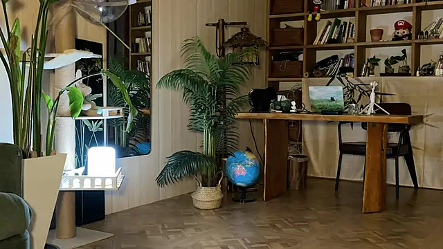 grandeeney online show from November 27, 2025, 2:39 pm