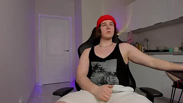 Vincent Strong online show from February 28, 2025, 2:42 pm