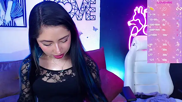 demyanderson  online show from February 9, 2025, 12:28 am