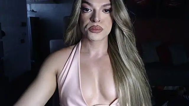 Snapshot of allifit01 chatting on March 6, 2026, 12:33 pm allifit01 online show from March 6, 2026, 12:33 pm