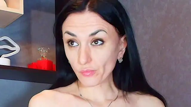 Snapshot of Siaconna chatting on March 6, 2025, 8:52 am Siaconna online show from March 6, 2025, 8:52 am