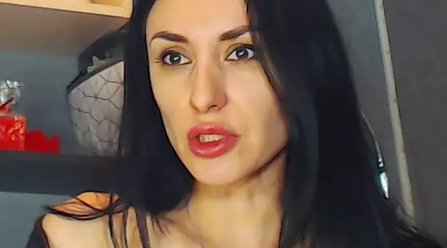 Snapshot of Siaconna chatting on February 19, 2025, 9:06 am Siaconna online show from February 19, 2025, 9:06 am