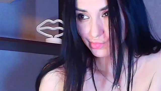 Snapshot of Siaconna chatting on March 10, 2025, 9:56 am Siaconna online show from March 10, 2025, 9:56 am