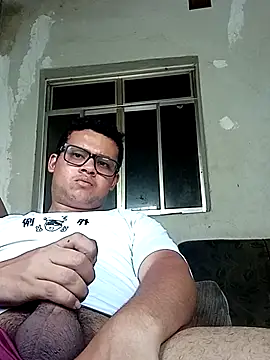 Snapshot of Novin18RJ chatting on February 20, 2025, 2:13 pm Novin18RJ online show from February 20, 2025, 2:13 pm