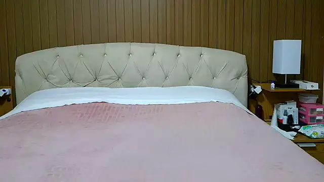 Kellynha Sweet online show from February 5, 2026, 11:44 pm