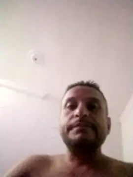 kevin613603 online show from February 15, 2026, 7:42 am