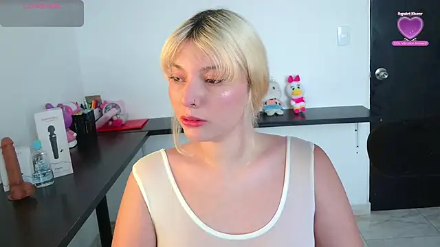 Ania jones online show from June 14, 2026, 9:38 pm