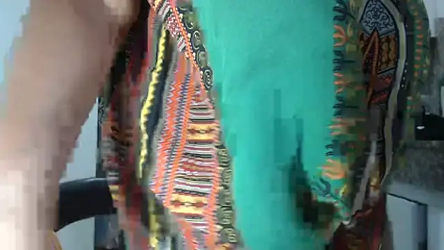 Snapshot of LiraRusso chatting on March 1, 2026, 9:26 pm LiraRusso online show from March 1, 2026, 9:26 pm